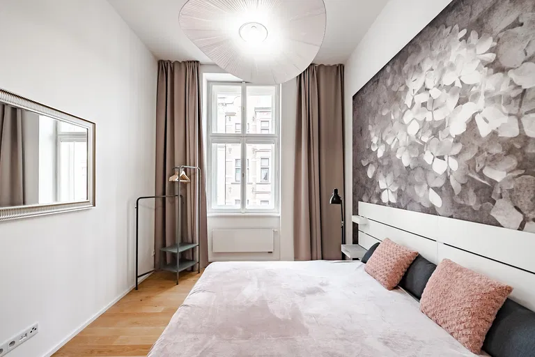Opletalova, Nové Město - Praha 1 | Predaj, Byt, 3-izbový, 90 m²
