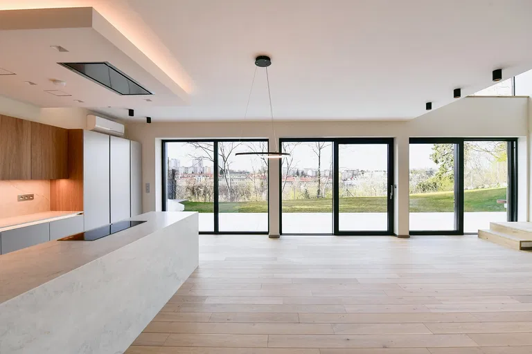 Pod Novým lesem, Veleslavín - Praha 6 | Predaj, Bytový dom, 706 m²