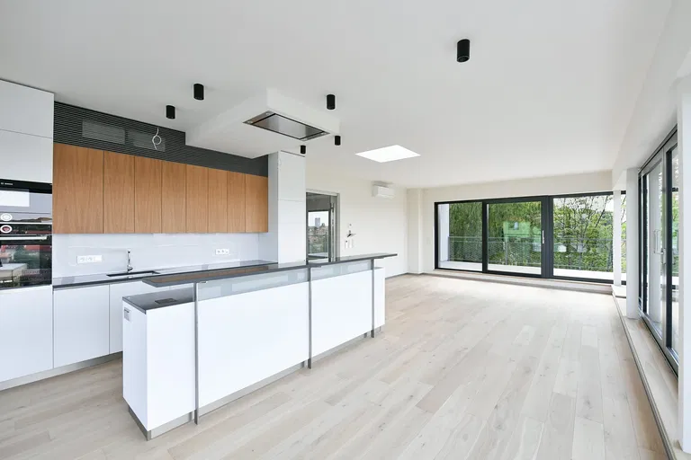 Pod Novým lesem, Veleslavín - Praha 6 | Predaj, Bytový dom, 706 m²