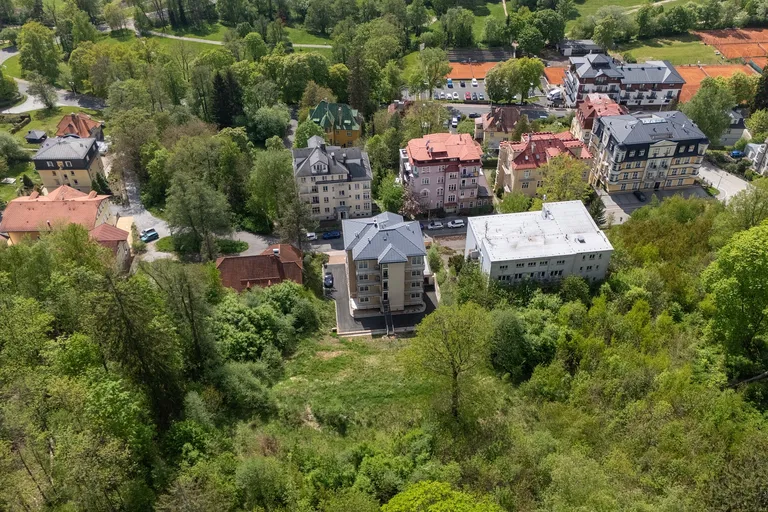 Zeyerova, Mariánské Lázně - Cheb | Sale, Apartment, One-bedroom (2+kk), 105 m²