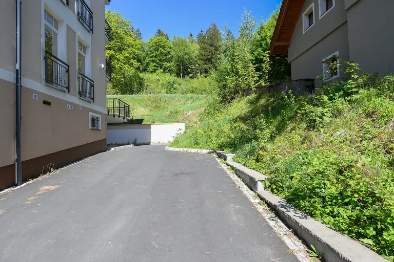 Zeyerova, Mariánské Lázně - Cheb | Sale, Apartment, One-bedroom (2+kk), 97 m²