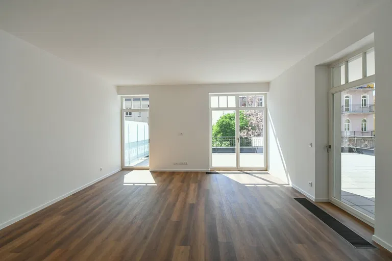 Zeyerova, Mariánské Lázně - Cheb | Sale, Apartment, One-bedroom (2+kk), 184 m²
