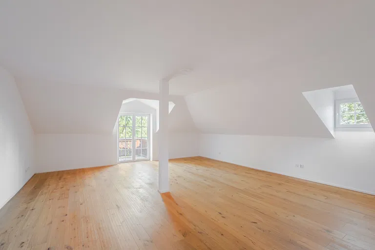 Plav - České Budějovice | Predaj, Rodinný dom, 5-izbový, 750 m²