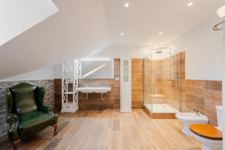 Plav - České Budějovice | Predaj, Rodinný dom, 5-izbový, 750 m²