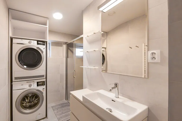 Mezilehlá, Hrdlořezy - Praha 9 | Predaj, Byt, 3-izbový, 74 m²