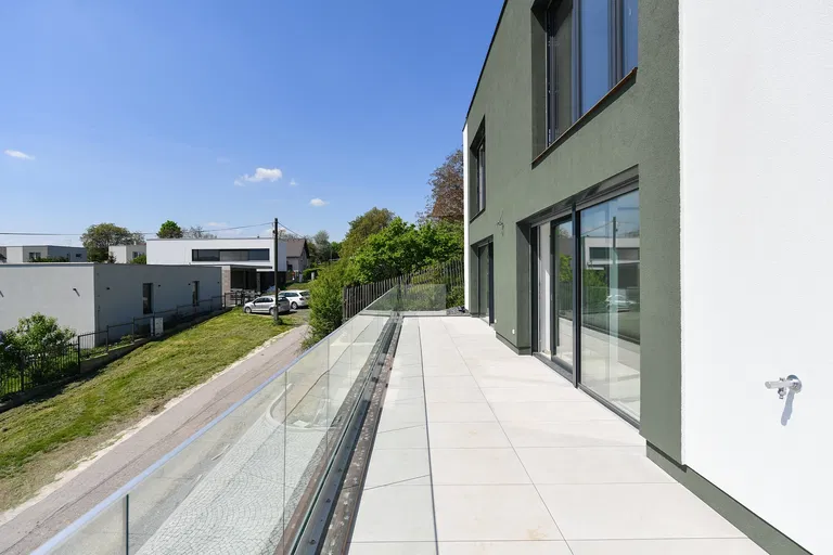 Líbeznice - Praha-východ | Predaj, Rodinný dom, 5-izbový, 350 m²