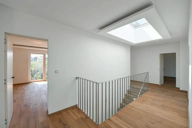 Líbeznice - Praha-východ | Predaj, Rodinný dom, 5-izbový, 350 m²