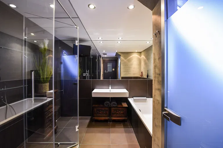 Na Slatince, Záběhlice - Praha 10 | Predaj, Byt, 3-izbový, 280 m²