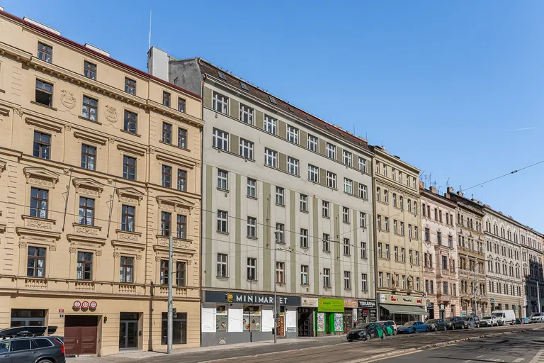 Seifertova, Žižkov - Praha 3 | Predaj, Bytový dom, 3950 m²