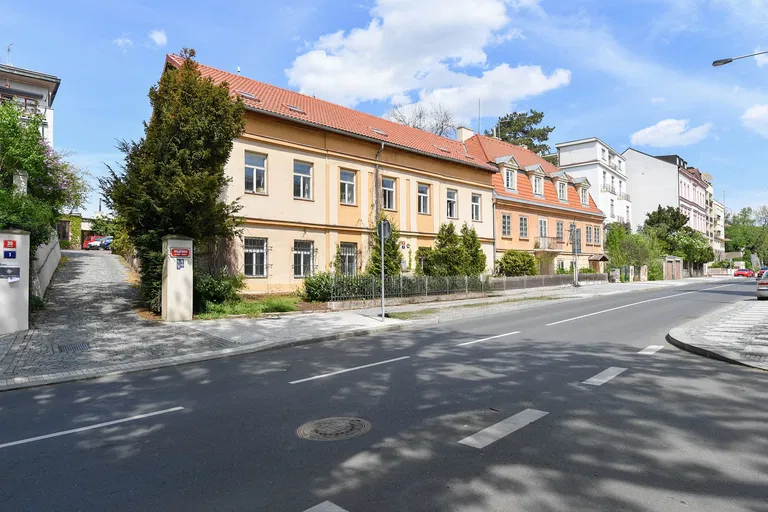 Wolkerova, Bubeneč - Praha 6 | Predaj, Bytový dom, 510 m²