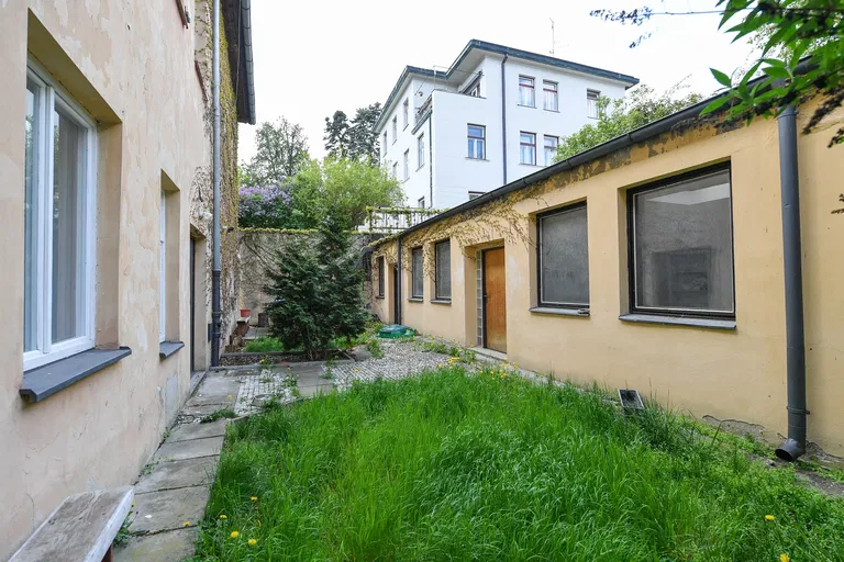 Wolkerova, Bubeneč - Praha 6 | Predaj, Bytový dom, 510 m²