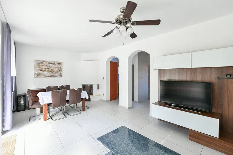 Modřínová, Postřižín - Mělník | Sale, House, Four-bedroom (5+kk), 215 m²