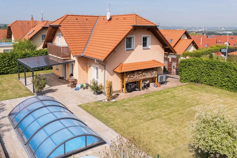 Modřínová, Postřižín - Mělník | Sale, House, Four-bedroom (5+kk), 215 m²