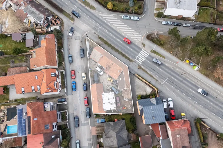 Mirošovská, Háje - Prague 4 | Sale, Land, Three-bedroom (4+kk), 527 m²