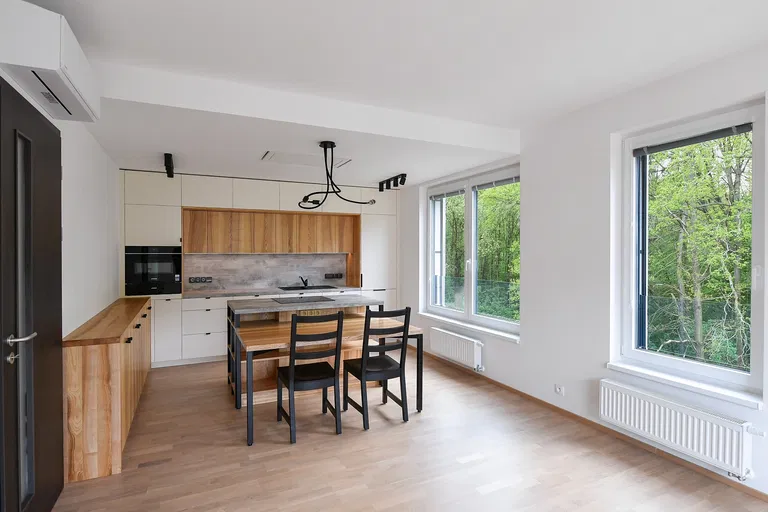Nurmiho, Hostivař - Prague 10 | Sale, Apartment, Two-bedroom (3+kk), 79 m²