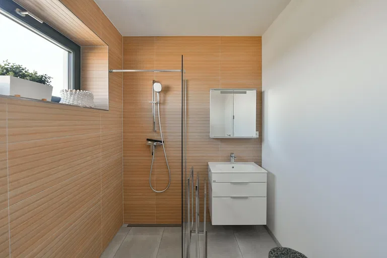 Šalmanovice, Jílovice - České Budějovice | Predaj, Rodinný dom, 4-izbový, 205 m²