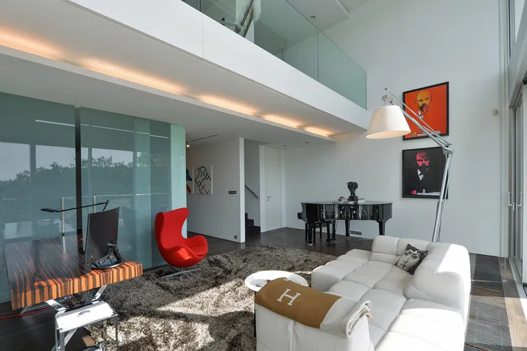 Na Hřebenkách, Smíchov - Praha 5 | Predaj, Byt, 5-izbový, 320 m²