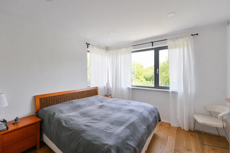 Starodvorská, Lysolaje - Prague 6 | Sale, House, Three-bedroom (4+kk), 151 m²
