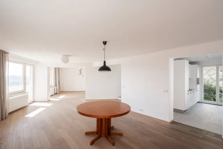 Nad Pomníkem, Hlubočepy - Prague 5 | Sale, House, Five-bedroom (6+kk), 308 m²