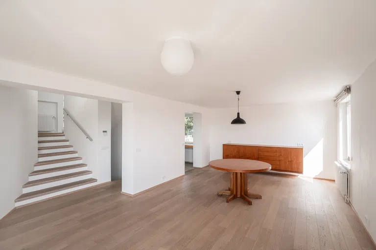 Nad Pomníkem, Hlubočepy - Prague 5 | Sale, House, Five-bedroom (6+kk), 308 m²