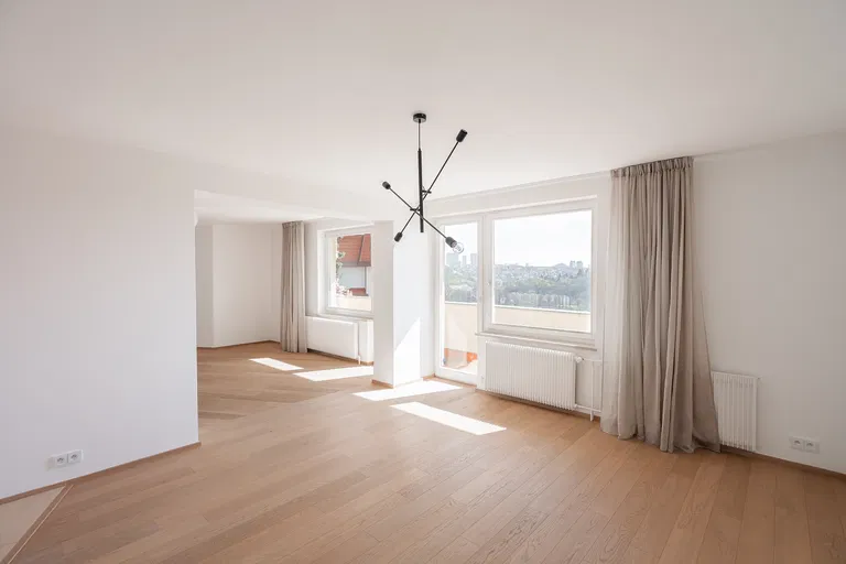 Nad Pomníkem, Hlubočepy - Prague 5 | Sale, House, Five-bedroom (6+kk), 308 m²