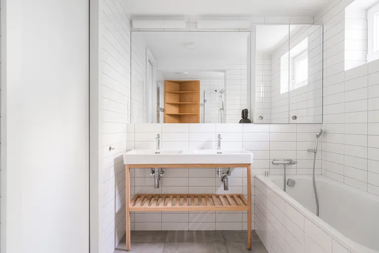 Nad Pomníkem, Hlubočepy - Prague 5 | Sale, House, Five-bedroom (6+kk), 308 m²
