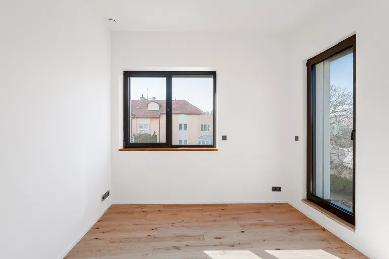 Ke Koh-i-nooru, Stodůlky - Prague 5 | Sale, House, Six-bedroom (7+kk), 300 m²