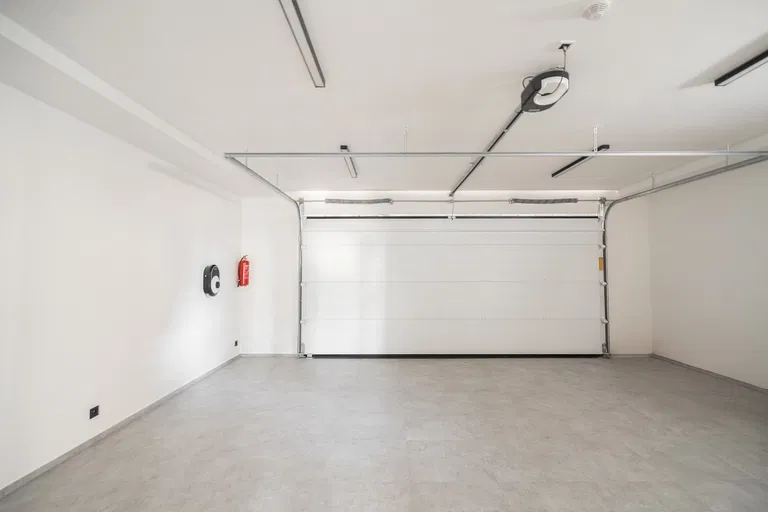 Ke Koh-i-nooru, Stodůlky - Prague 5 | Sale, House, Six-bedroom (7+kk), 300 m²