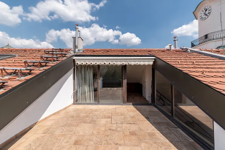 Michalská, Staré Mesto - Bratislava I | Sale, Apartment, Five-bedroom (6+kk), 208 m²