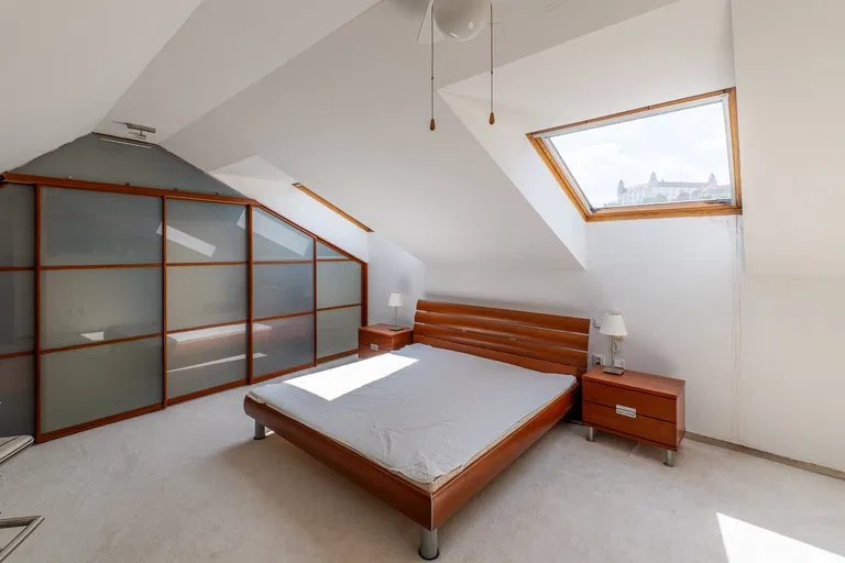 Michalská, Staré Mesto - Bratislava I | Sale, Apartment, Five-bedroom (6+kk), 208 m²