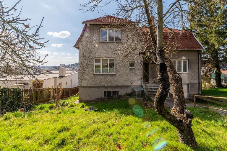 Vidlicová, Nové Mesto - Bratislava III | Sale, House, Four-bedroom (5+kk), 291 m²