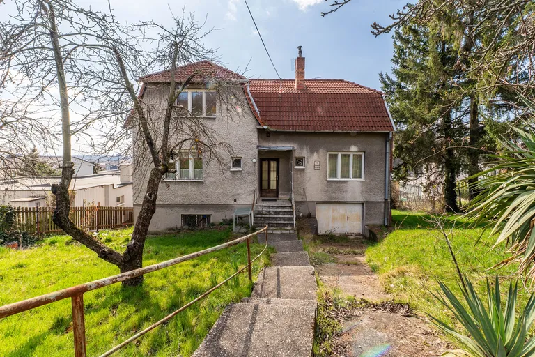 Vidlicová, Nové Mesto - Bratislava III | Sale, House, Four-bedroom (5+kk), 291 m²
