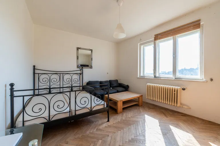 Vidlicová, Nové Mesto - Bratislava III | Sale, House, Four-bedroom (5+kk), 291 m²