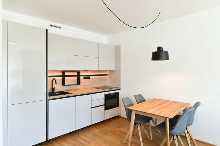 Šiklové, Smíchov - Praha 5 | Predaj, Byt, 2-izbový, 67 m²