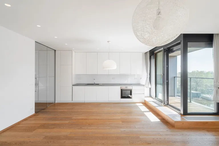 V Přístavu, Holešovice - Praha 7 | Predaj, Byt, 3-izbový, 100 m²