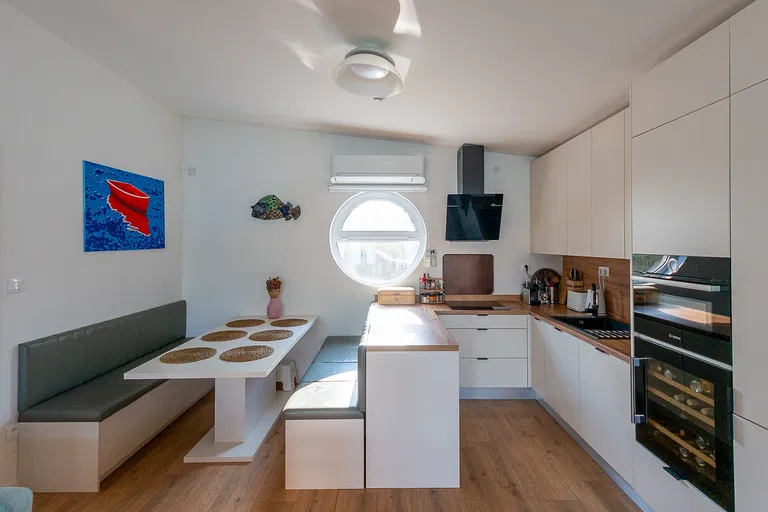Jazerná, Jarovce - Bratislava V | Sale, House, Three-bedroom (4+kk), 130 m²
