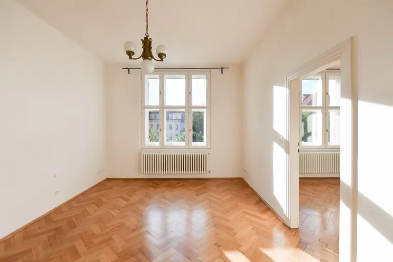 U Starého hřbitova, Staré Město - Prague 1 | Sale, Apartment, Two-bedroom (3+1), 96 m²