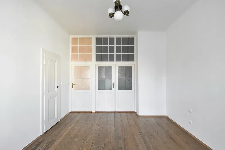 U Starého hřbitova, Staré Město - Prague 1 | Sale, Apartment, Two-bedroom (3+1), 96 m²