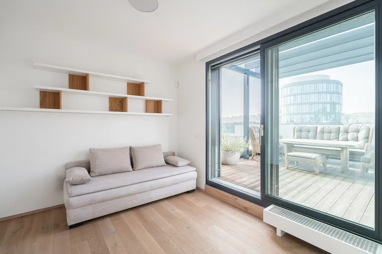 Kačírkova, Jinonice - Prague 5 | Sale, Apartment, Three-bedroom (4+kk), 148 m²