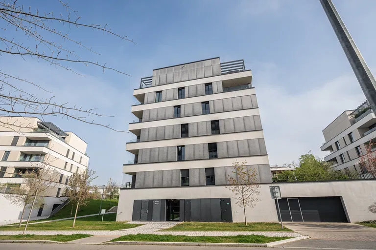 Kačírkova, Jinonice - Prague 5 | Sale, Apartment, Three-bedroom (4+kk), 148 m²