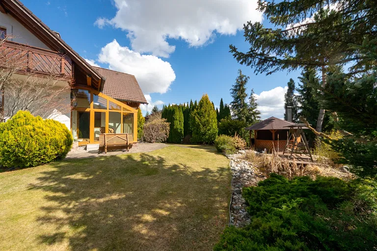 Janka Počúvaja, Nová Lesná - Poprad | Predaj, Rodinný dom, 10-izbový, 700 m²