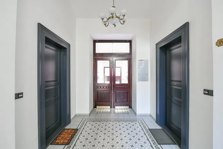 U tržnice, Vinohrady - Prague 2 | Sale, Apartment, Studio (1+kk), 40 m²