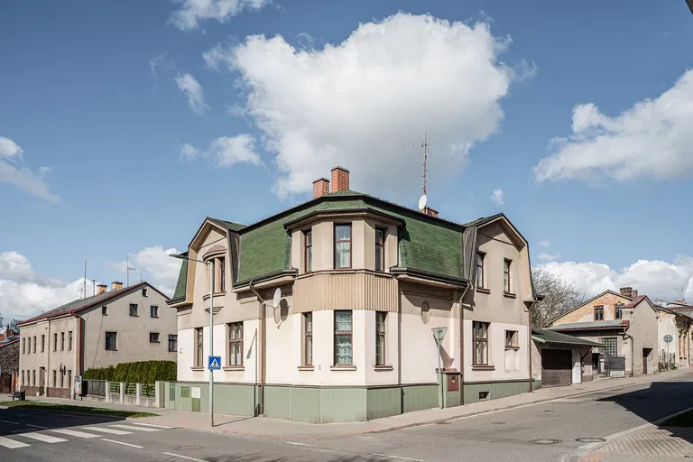 Jiráskova, Červený Kostelec - Náchod | Predaj, Rodinný dom, 7 izbový + 2 kuchyne, 445 m²