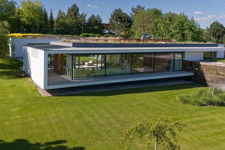 Ke Krásné Stráni, Vonoklasy - Praha-západ | Predaj, Rodinný dom, 7-izbový, 653 m²