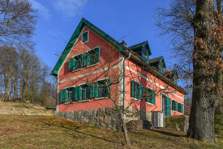 Mikulášovice - Děčín | Predaj, Rodinný dom, 5-izbový, 160 m²