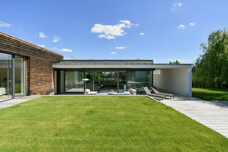 Ke Krásné Stráni, Vonoklasy - Praha-západ | Predaj, Rodinný dom, 7-izbový, 653 m²