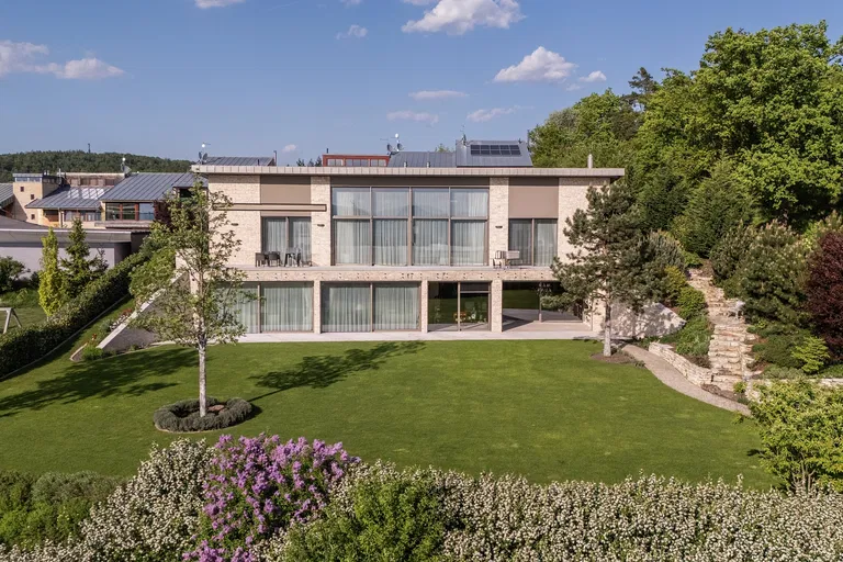 U Hájku, Beroun - Beroun | Predaj, Rodinný dom, 8-izbový, 811 m²