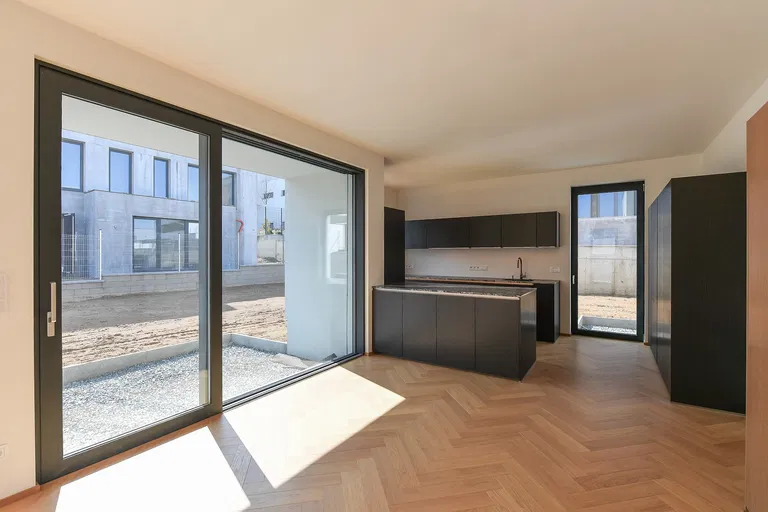 Bochníčkova, Velká Chuchle - Praha 5 | Predaj, Rodinný dom, 7-izbový, 304 m²