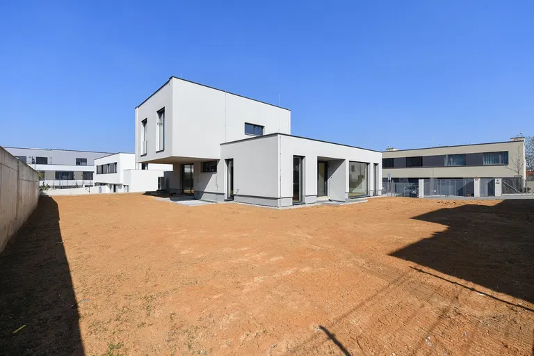 Bochníčkova, Velká Chuchle - Praha 5 | Predaj, Rodinný dom, 7-izbový, 304 m²