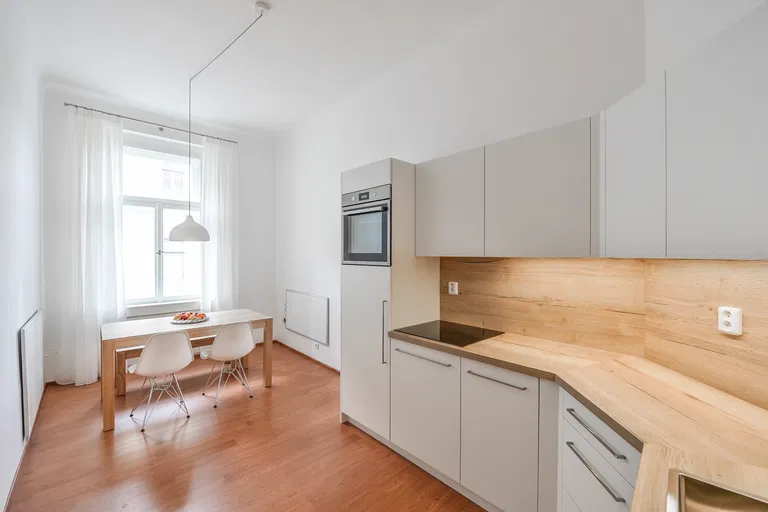 Pernerova, Karlín - Praha 8 | Predaj, Byt, 2-izbový, 73 m²